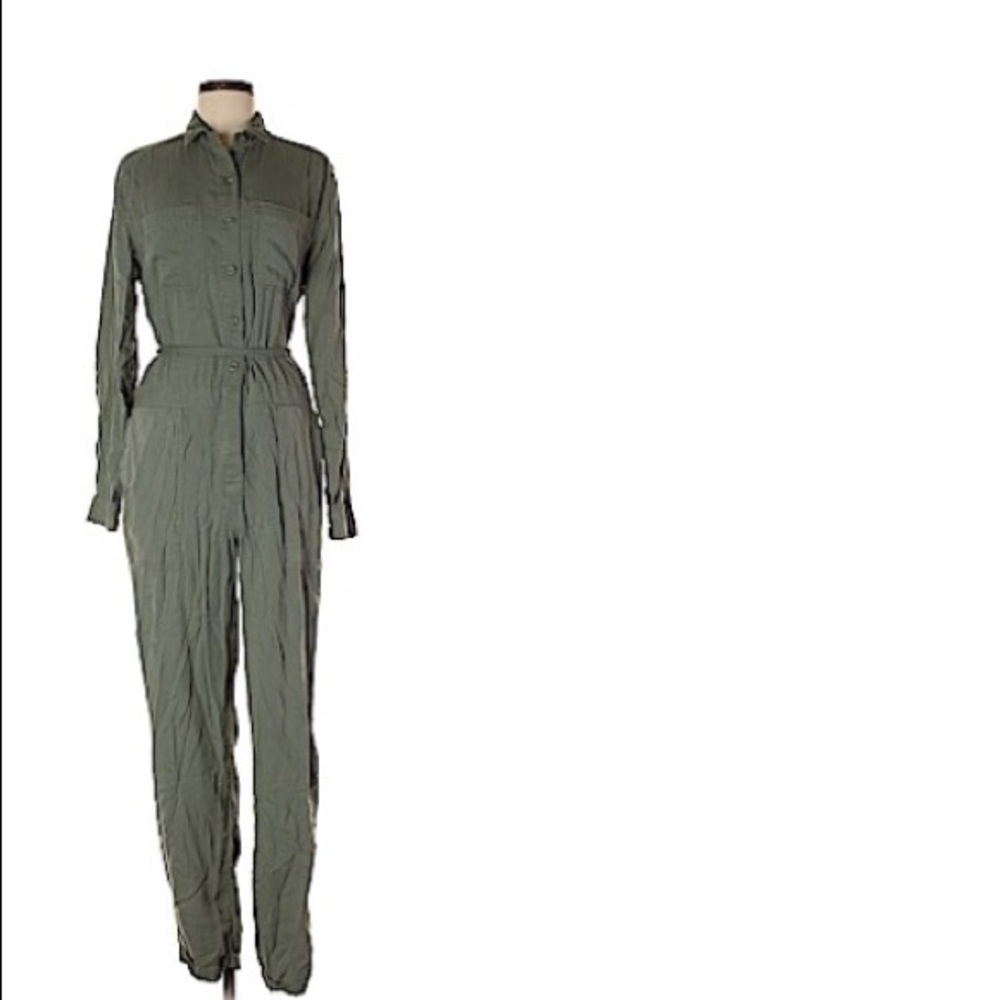 Gap jumpsuit